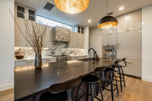 Designer luxury kitchen at 2007 De Verne custom home